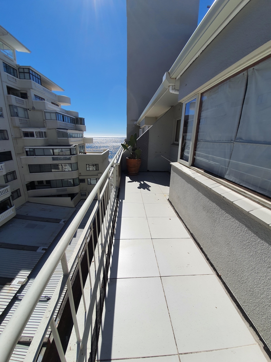 To Let 2 Bedroom Property for Rent in Sea Point Western Cape